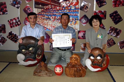 父が集めた達磨5千点 桜本さん 近江日野商人館に寄贈