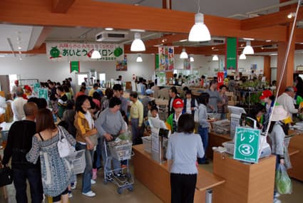 あいとうマーガレットステーション 大型連休中に10万人訪れる