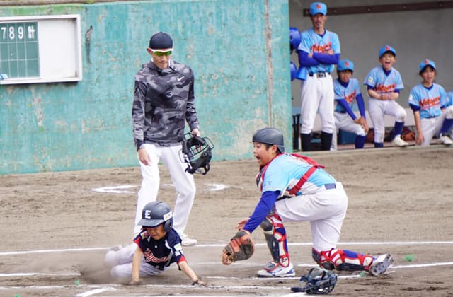 12チームが優勝目指す 第50回の記念大会