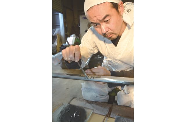 刀匠の鍛刀場を見学 刀剣の美 鑑賞のツボ