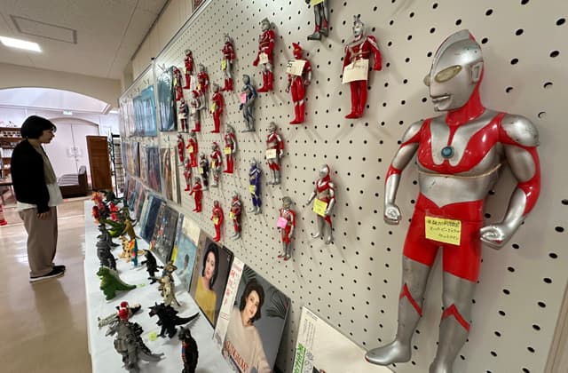 レコードやおもちゃなど昭和レトロ展