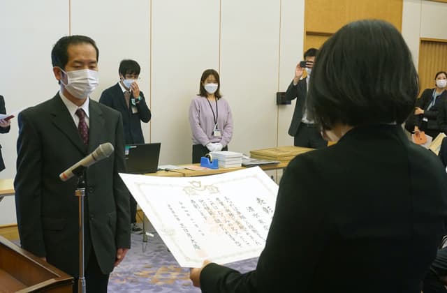 令和4年度「おうみの名工」3人表彰