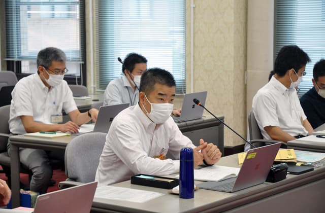 県議会 知事と各会派の政策協議実施