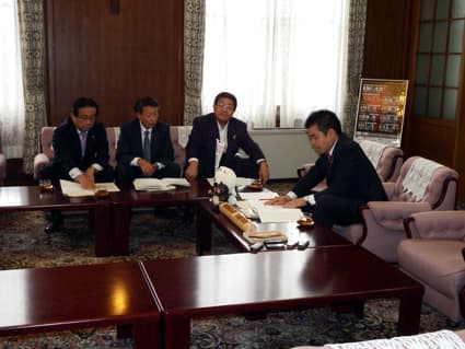 県市長会が三日月知事に要望