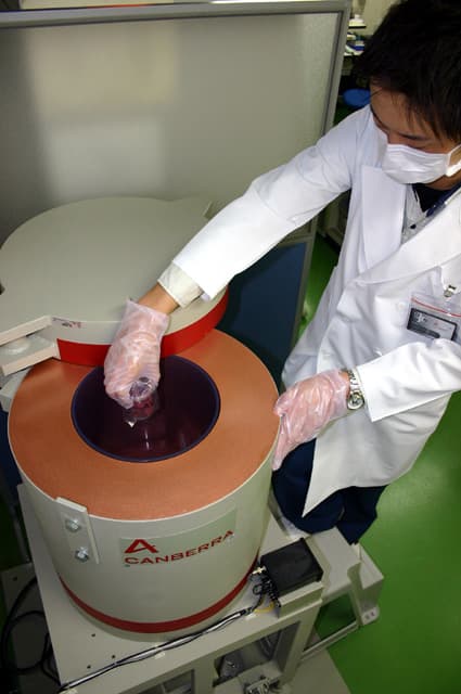 安心して食べられます 放射性物質の全戸検査