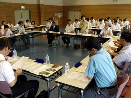 原発事業者と安全協定締結へ 県の要望書案 市町長が疑問の声