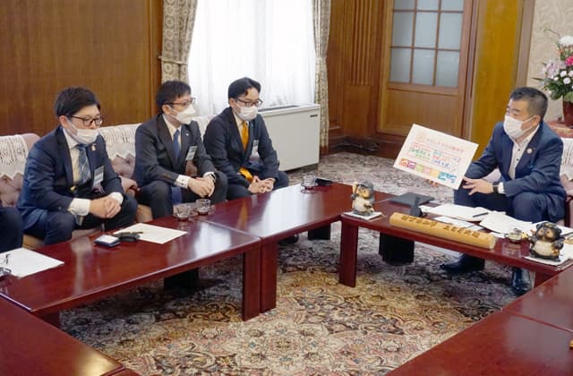 三日月知事が「ベビーファースト宣言」