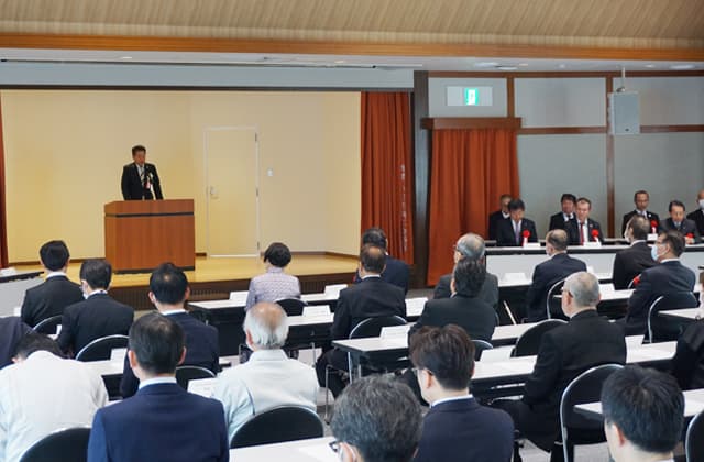 駅前に新キャンパス竣工 びわこリハビリテーション専門職大学