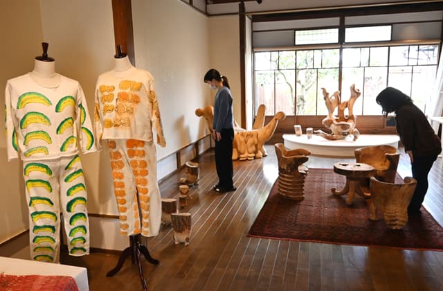 固定観念を覆す企画展 6人の作家と企業製品の楽しさ