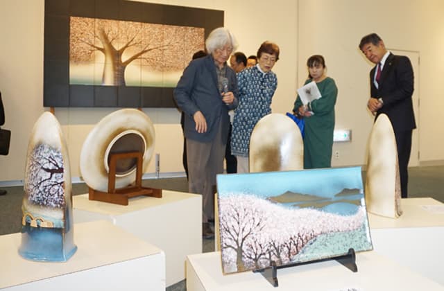 布引焼 小嶋太郎さん作陶65年記念展