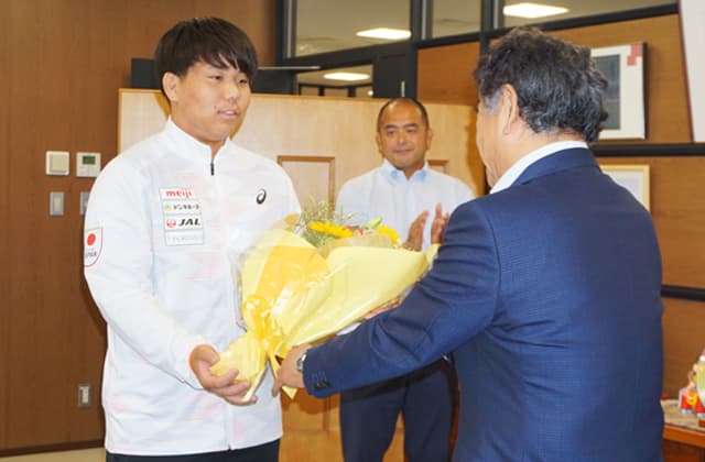 レスリング国際大会日本代表