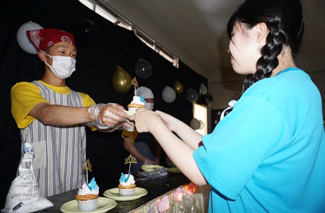 八日市高生と近隣店がコラボ 文化祭で3年生・生徒会・図書委