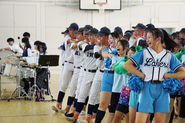 甲子園 初戦突破へ 熱増す応援、選手に届け