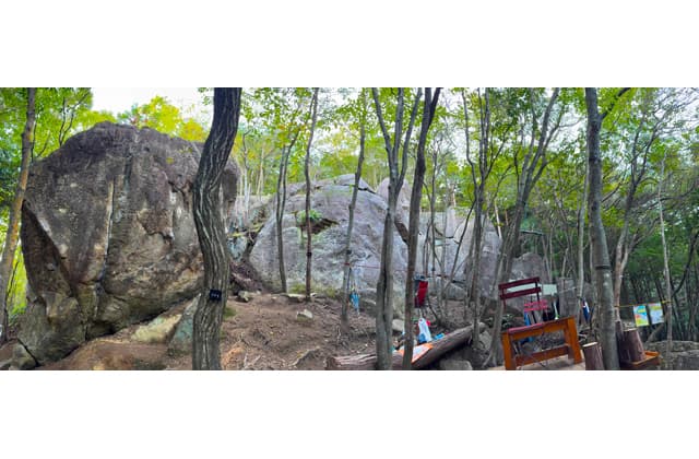 雪野山の岩場「ドラゴン道場」