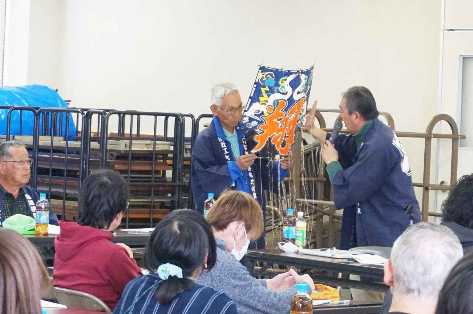 100畳大凧飛揚に向け最終調整 参加者対象に説明会開く