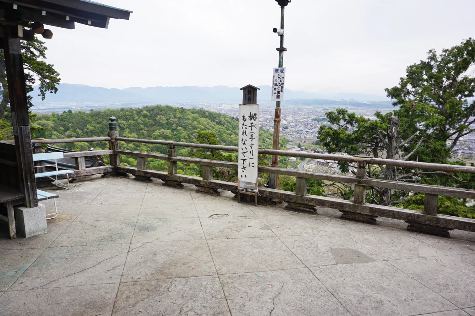 貴重な文化財を後世へ 太郎坊宮・舞台修復の寄付募る